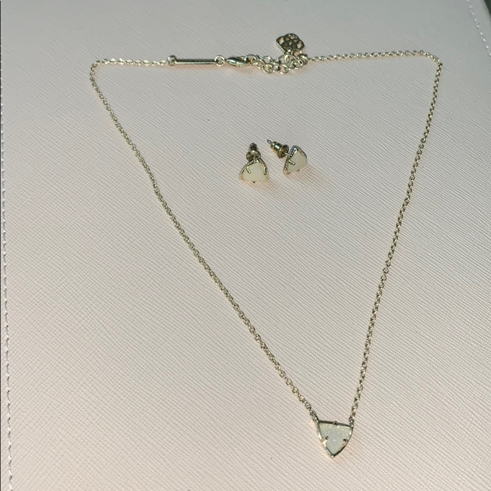 Kendra Scott necklace + earrings